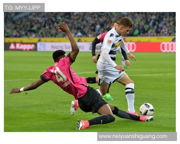 比勒贵主场迎战门兴挑战赛季首胜双方争夺激烈精彩纷呈的对决即将上演